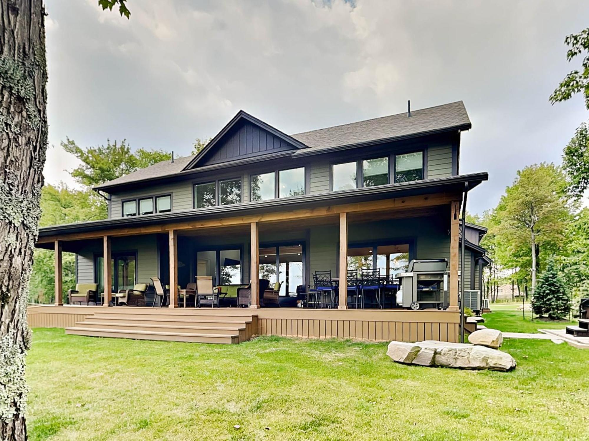 Six-Bedroom House